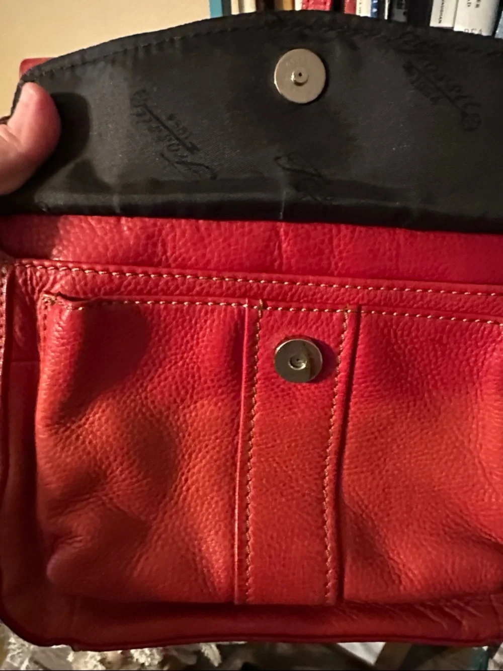 Fossil Red Pebbled Leather Crossbody Bag - Picture 12 of 14